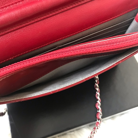 ❤️SOLD❤️ CHANEL Quilted Red Patent Leather WOC - Picture 14 of 16